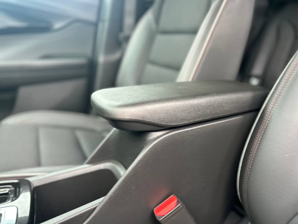 Used 2023 Chevrolet TrailBlazer RS FWD image 8