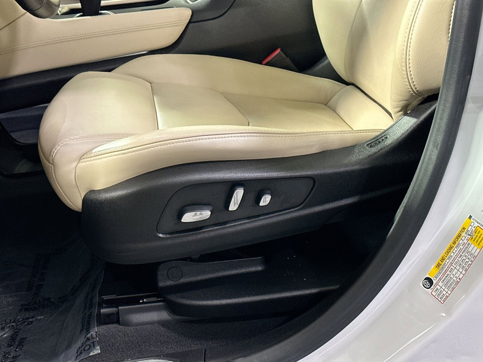 Used 2019 Cadillac XT5 Luxury image 14