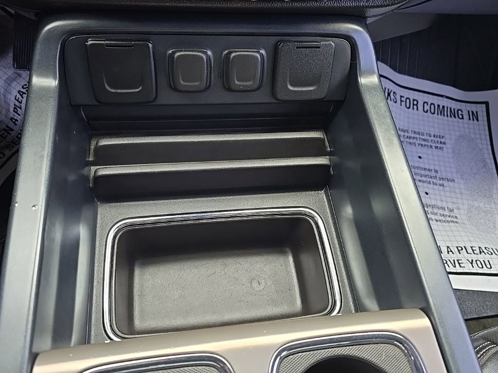 Used 2016 GMC Sierra 2500 Denali w/ Driver Alert Package image 16