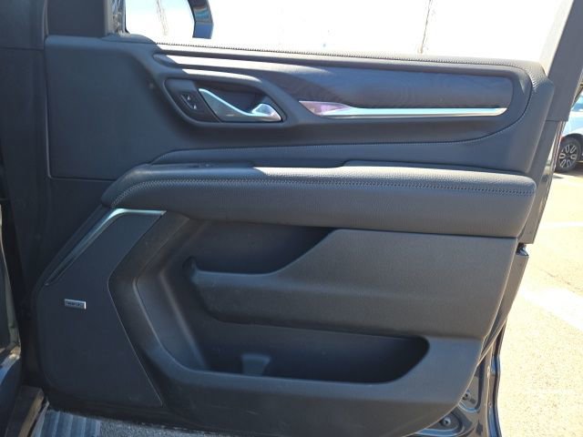 Used 2022 GMC Yukon XL Denali w/ Denali Ultimate Package image 23