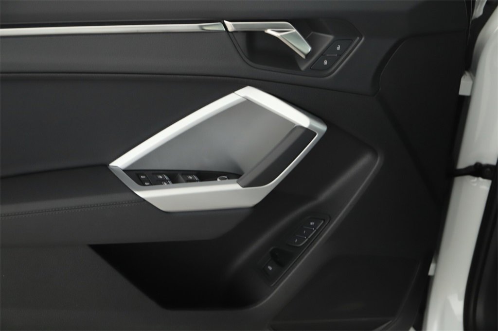 New 2025 Audi Q3 2.0T Premium image 23