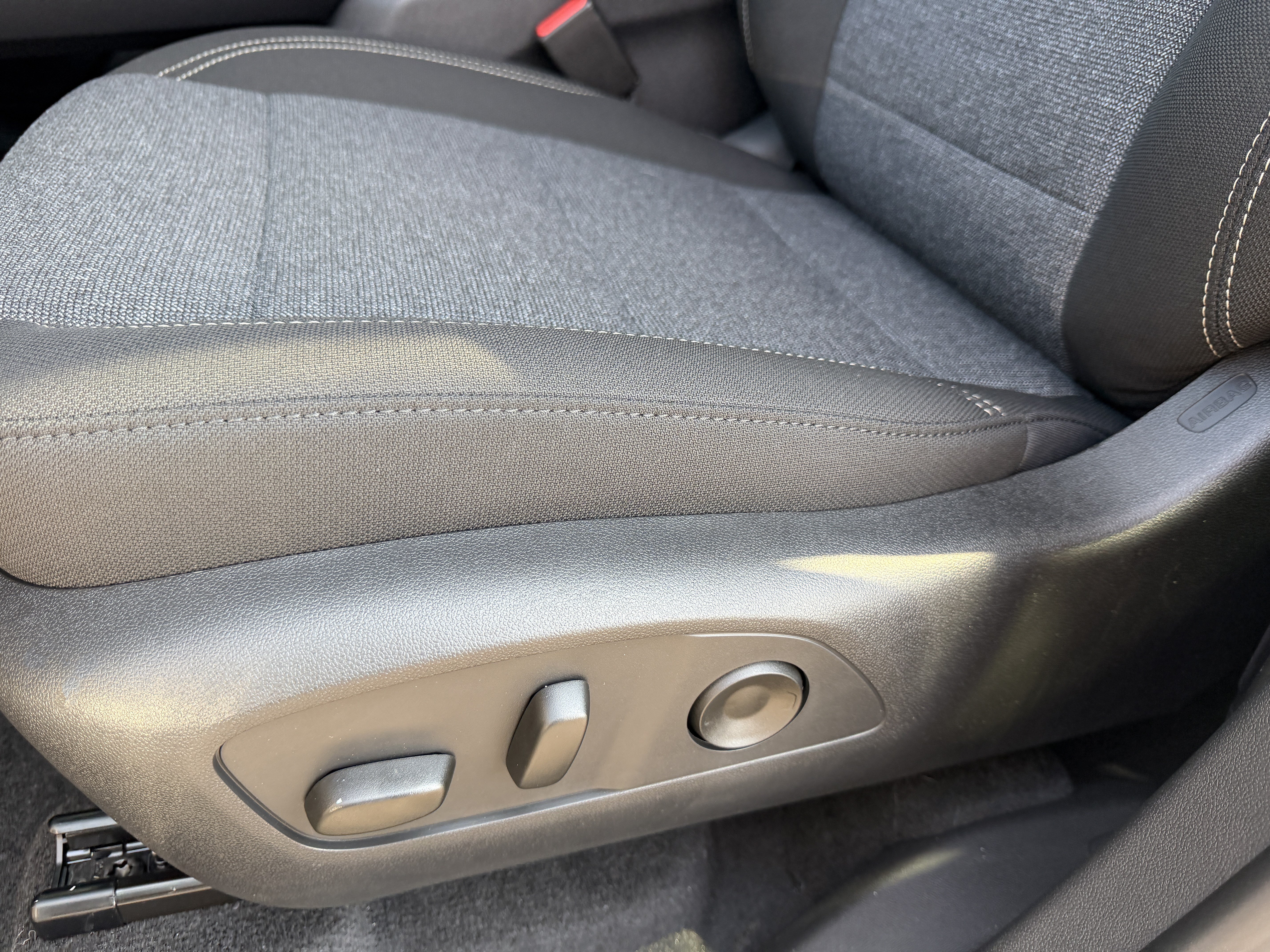 New 2026 GMC Acadia Elevation FWD image 12