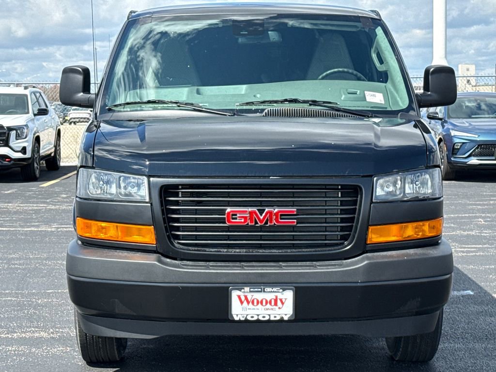 New 2026 GMC Savana 2500 w/ Driver Convenience Package RWD image 3