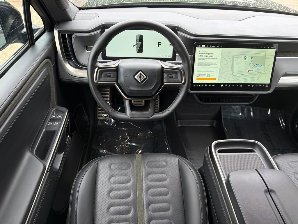Used 2023 Rivian R1S Adventure AWD/4WD image 25