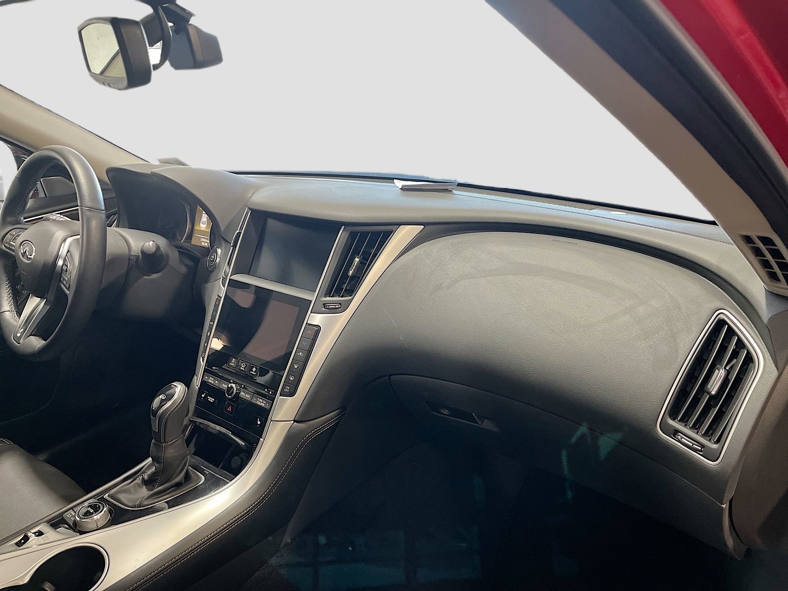 Used 2024 INFINITI Q50 Luxe w/ Cargo Package image 31