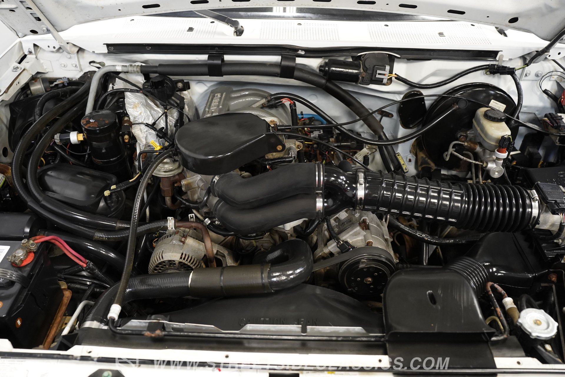 Used 1996 Ford Bronco XLT AWD/4WD image 40