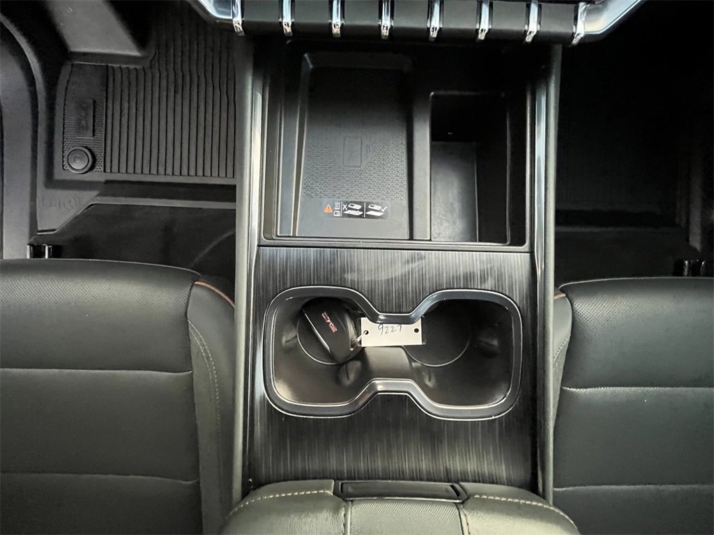 Used 2025 GMC Acadia AT4 image 14