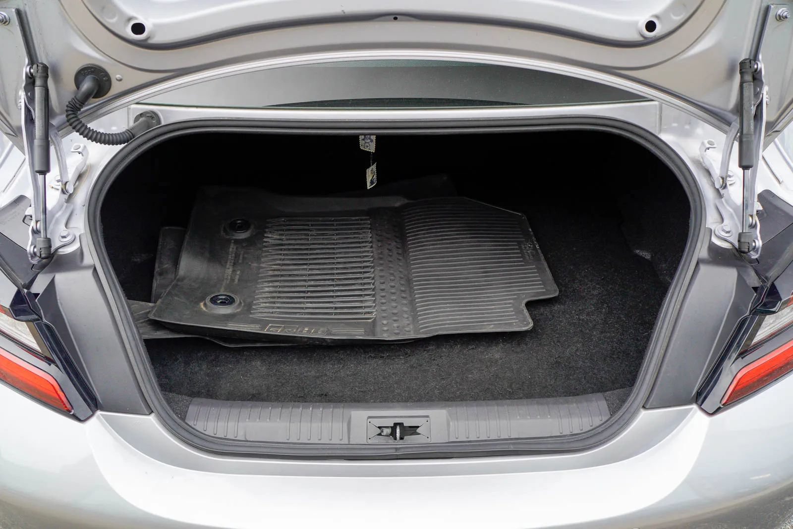 Used 2024 Toyota GR86 RWD image 23