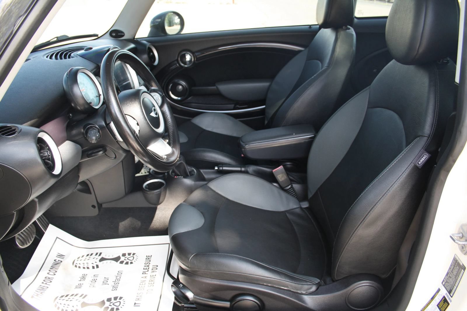 Used 2010 MINI Cooper S FWD image 9