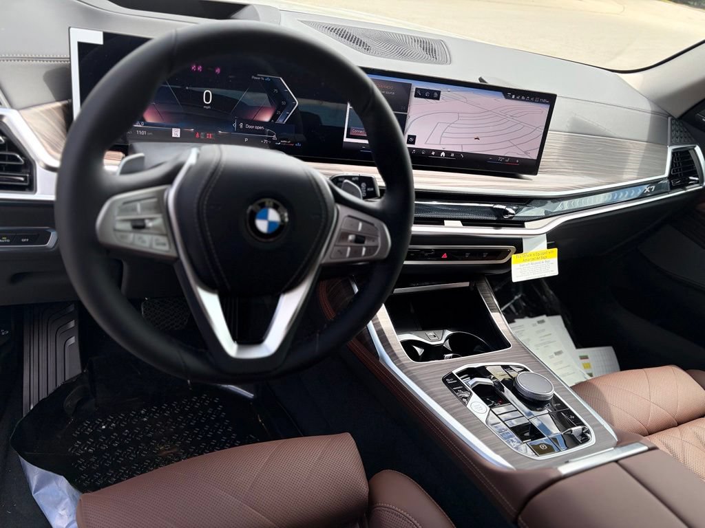 New 2027 BMW X7 xDrive40i AWD/4WD image 10