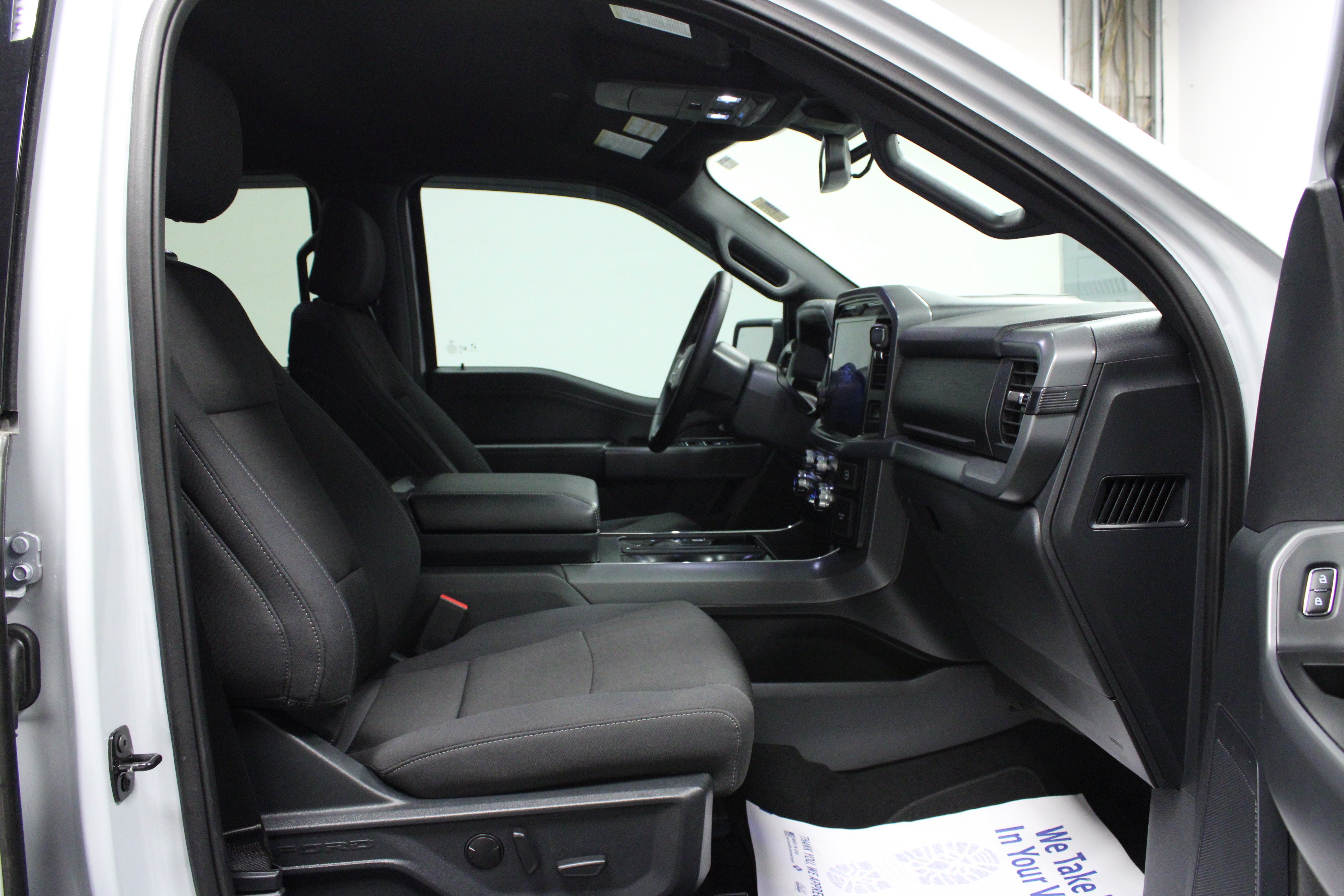 Used 2025 Ford F150 XLT w/ Equipment Group 302A MID AWD/4WD image 16