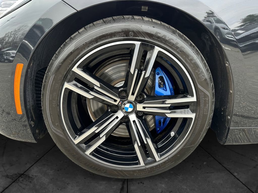 Used 2023 BMW M440i Convertible w/ Premium Package image 14