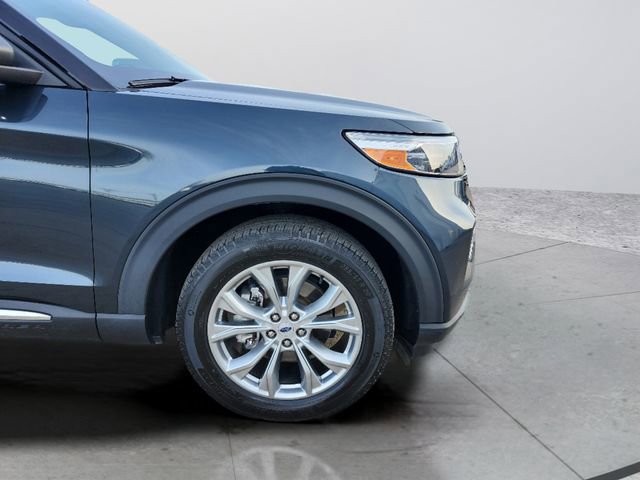 Used 2023 Ford Explorer XLT w/ Equipment Group 202A image 31
