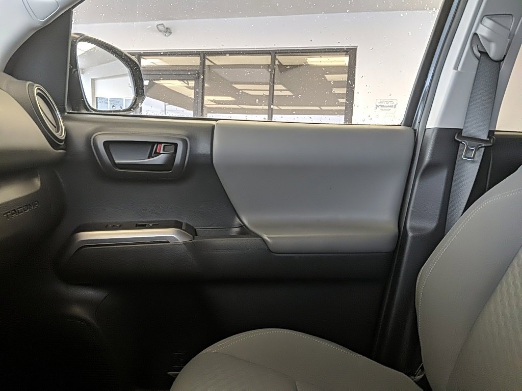 Used 2023 Toyota Tacoma SR5 image 21