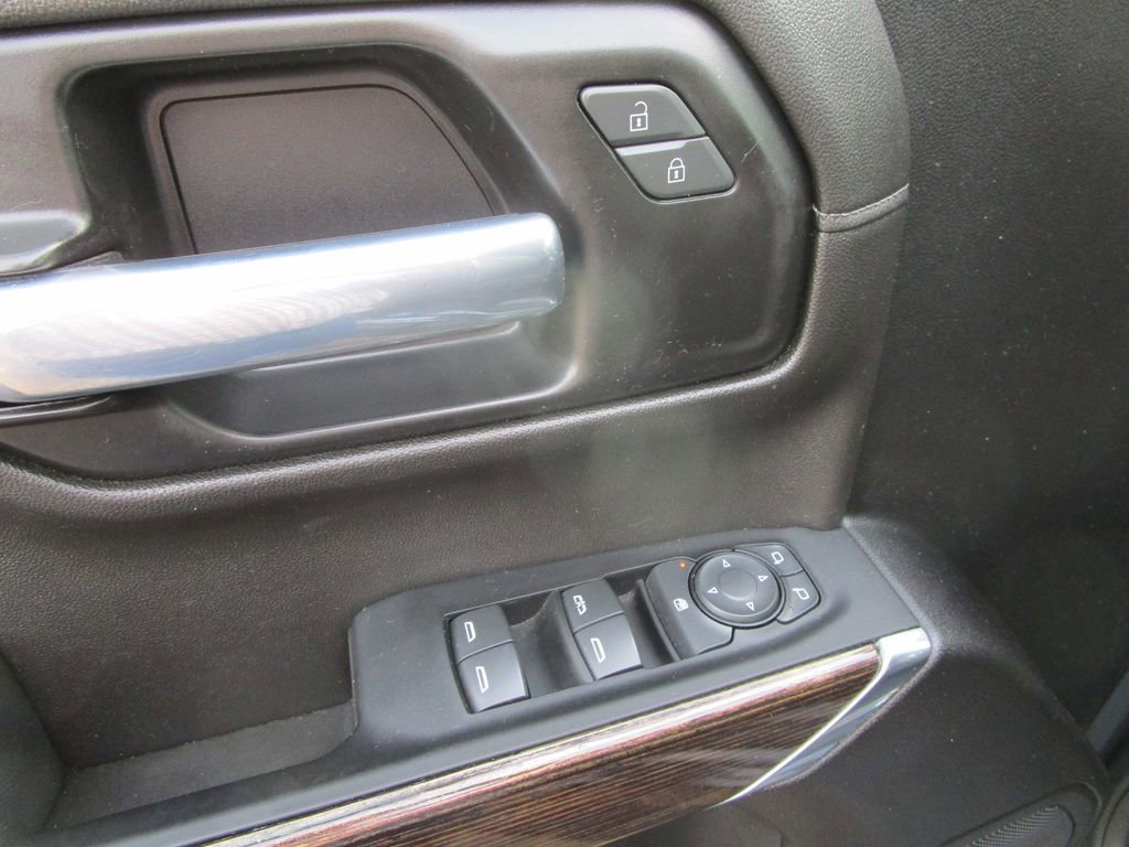 Used 2021 GMC Sierra 1500 Elevation image 28