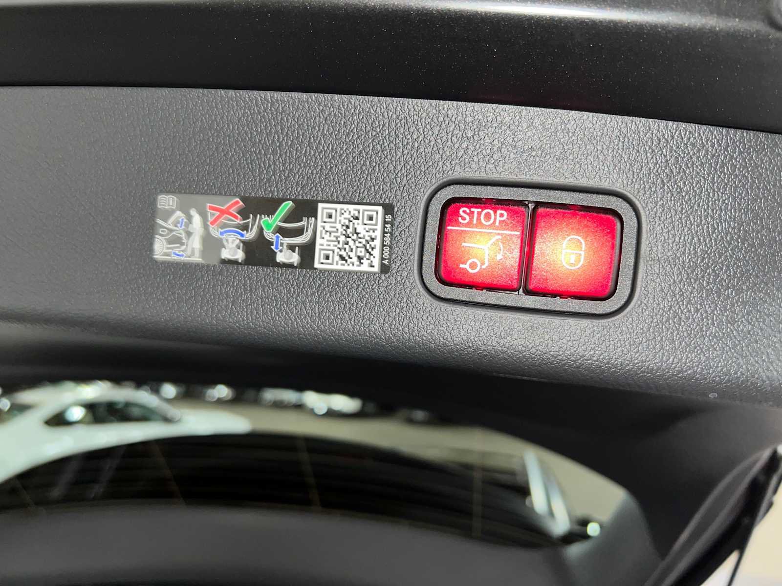 New 2026 Mercedes-Benz GLC 300 4MATIC image 16