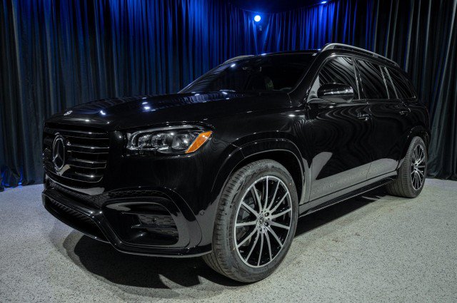 New 2026 Mercedes-Benz GLS 450 4MATIC
