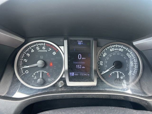 Used 2021 Toyota Tacoma SR5 RWD image 5