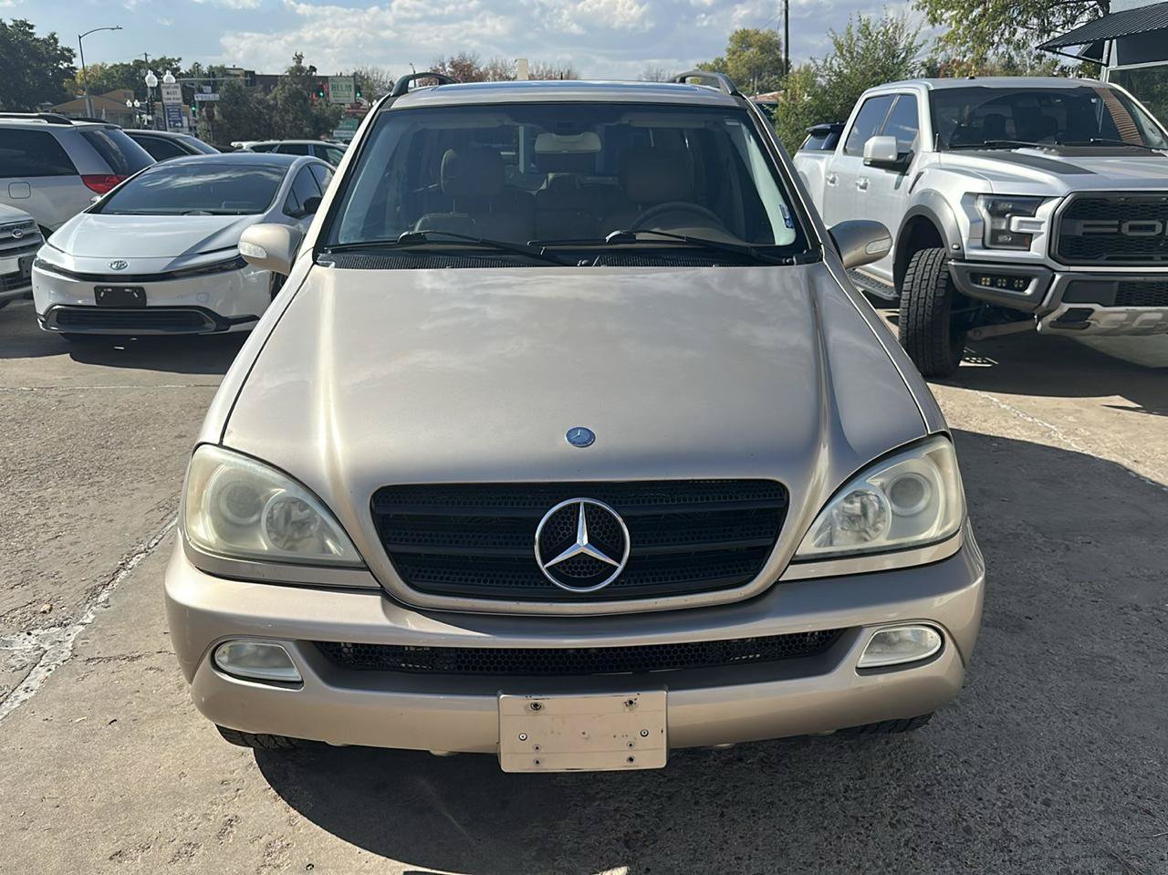 Used 2004 Mercedes-Benz ML 350 4MATIC image 2