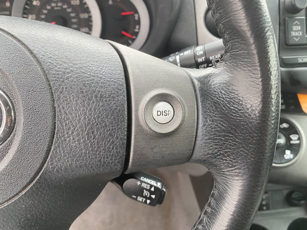 Used 2012 Toyota RAV4 Limited image 16