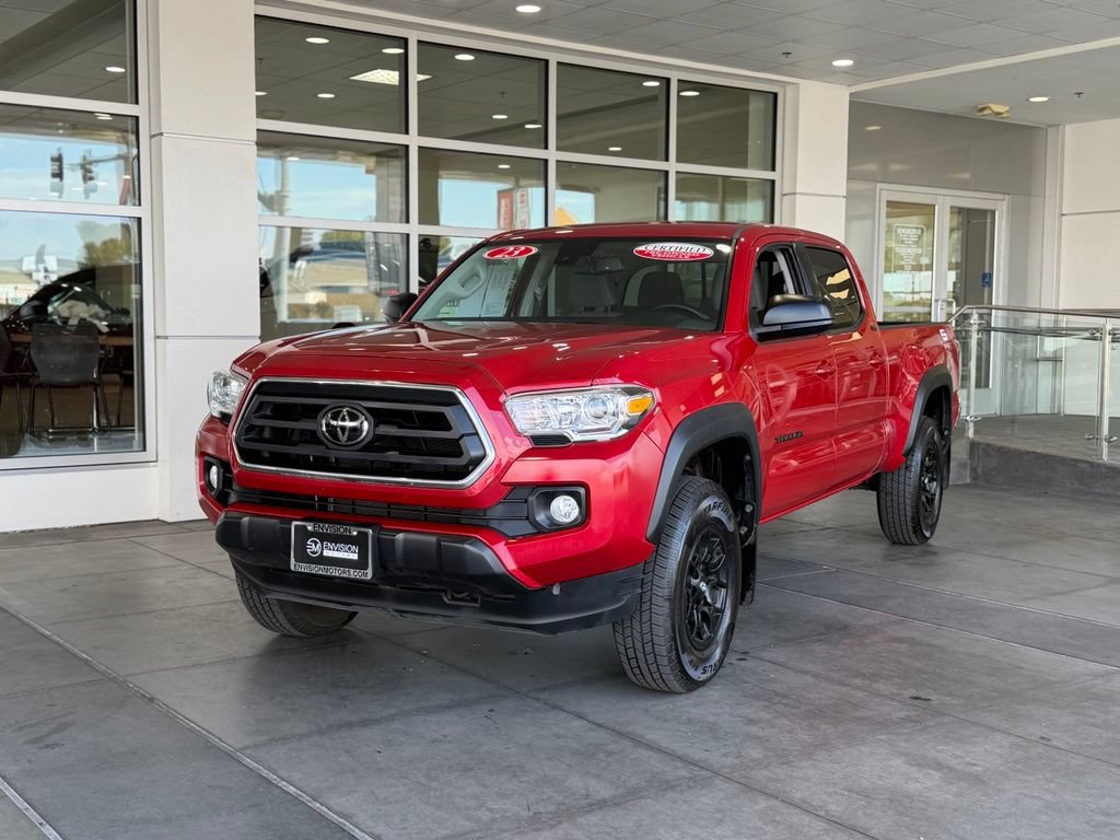 Certified 2023 Toyota Tacoma SR5 AWD/4WD image 2