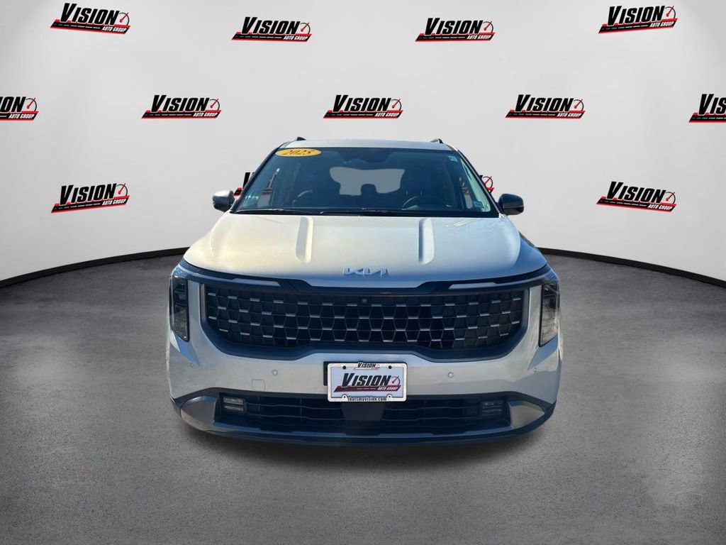 New 2025 Kia Carnival SX Prestige video 2