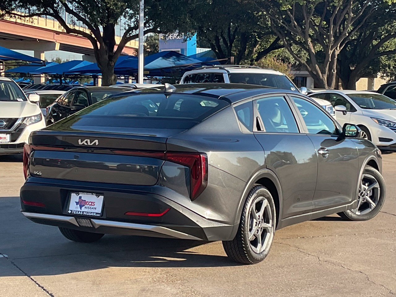 Used 2025 Kia K4 FWD image 4