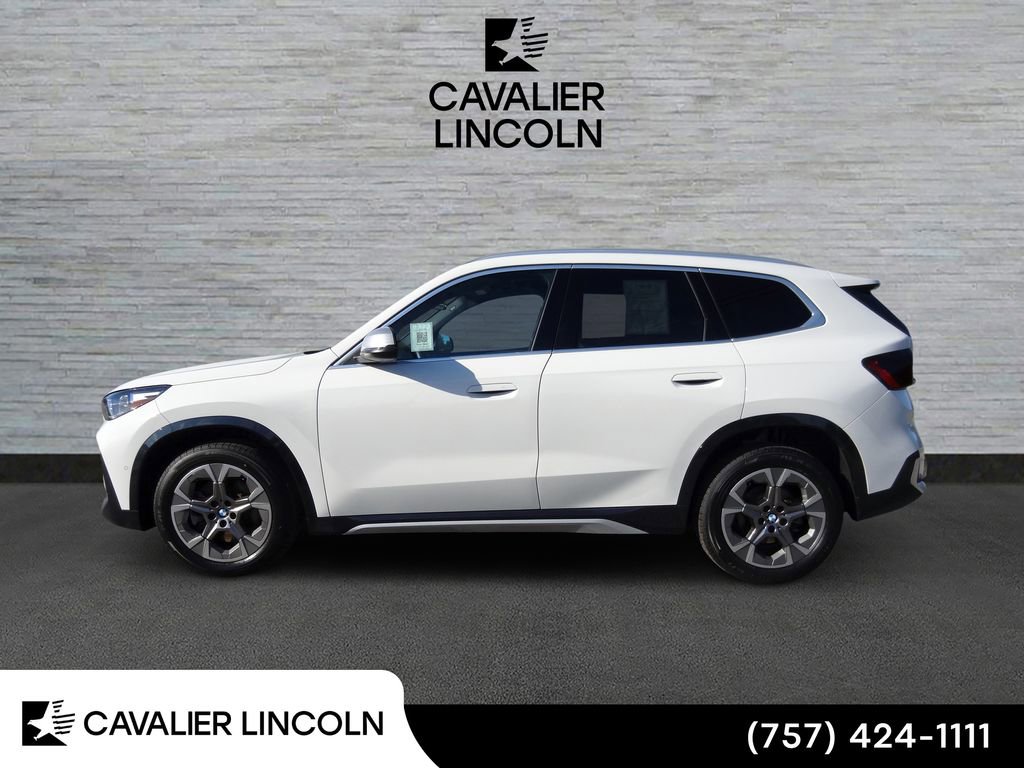 Used 2023 BMW X1 xDrive28i w/ Convenience Package AWD/4WD image 4