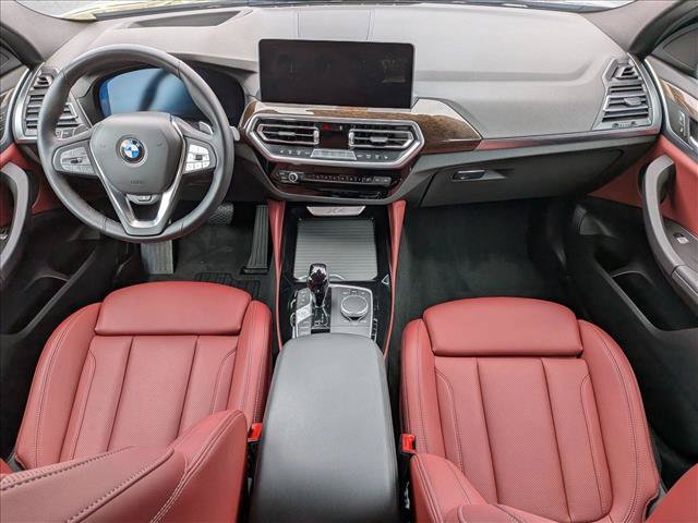 Used 2025 BMW X4 xDrive30i AWD/4WD image 18
