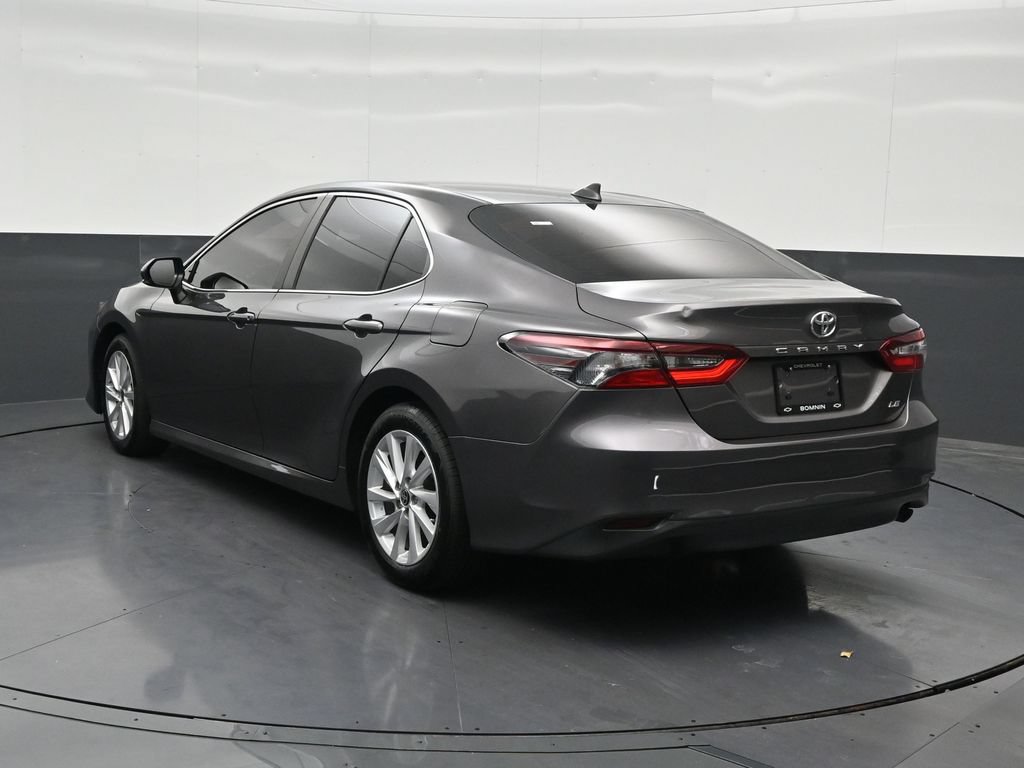Used 2024 Toyota Camry LE w/ Convenience Package FWD image 3