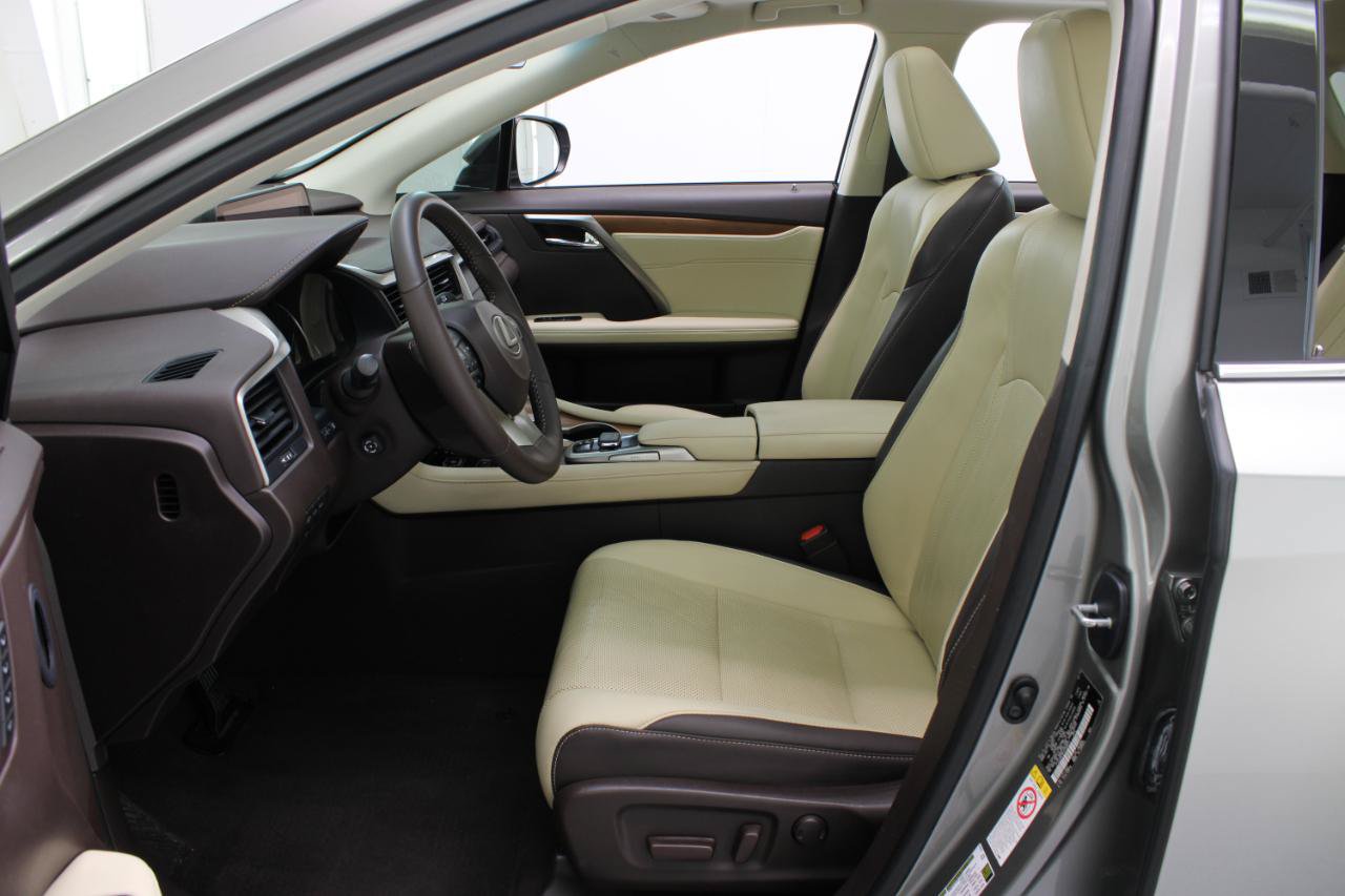 Used 2018 Lexus RX 350 FWD w/ Premium Package image 29