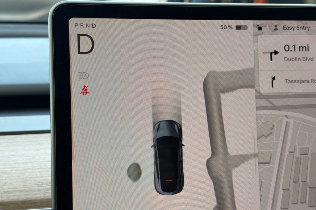 Used 2024 Tesla Model Y Long Range image 23