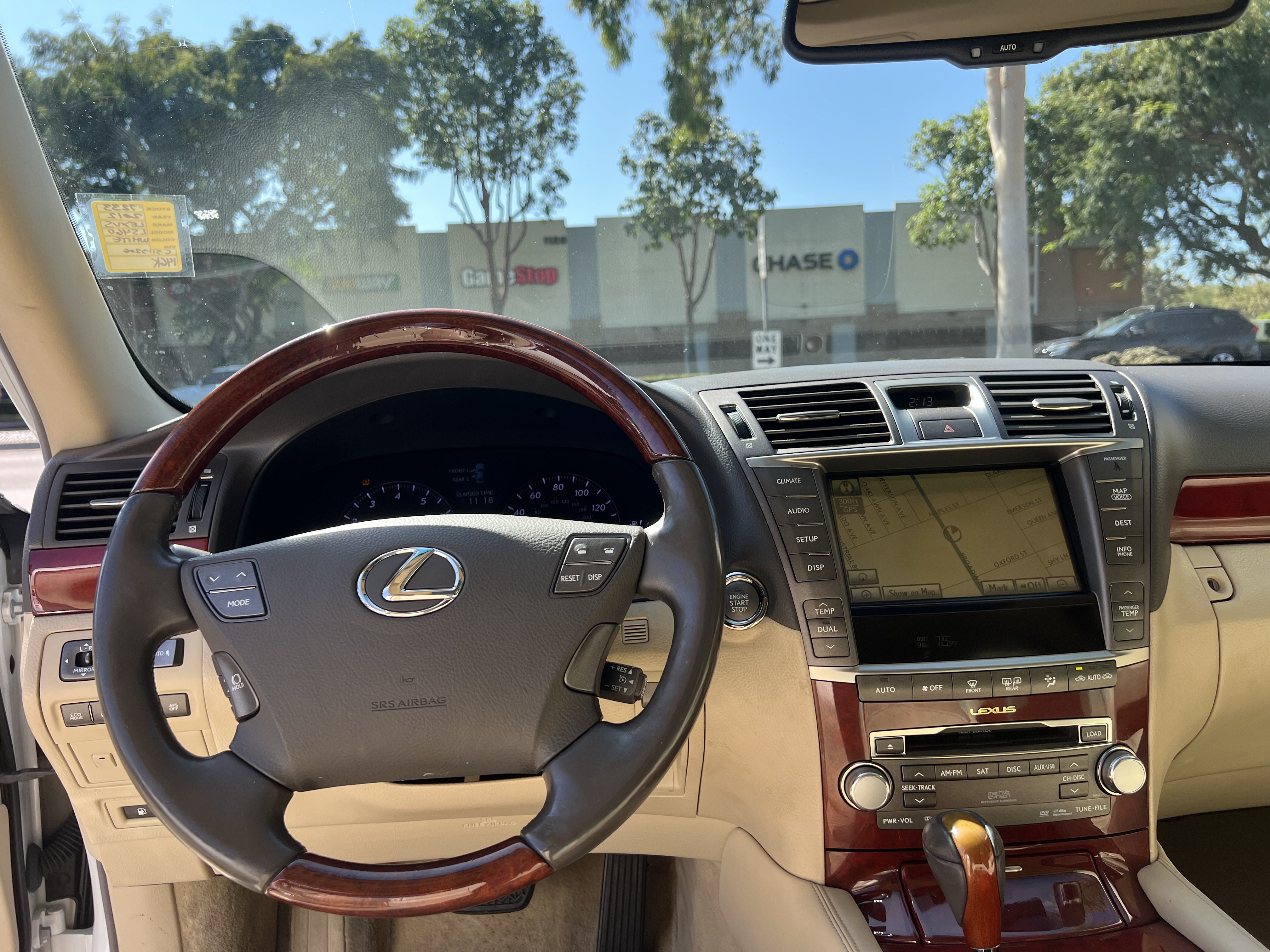 Used 2012 Lexus LS 460 w/ Luxury Value Edition RWD image 12