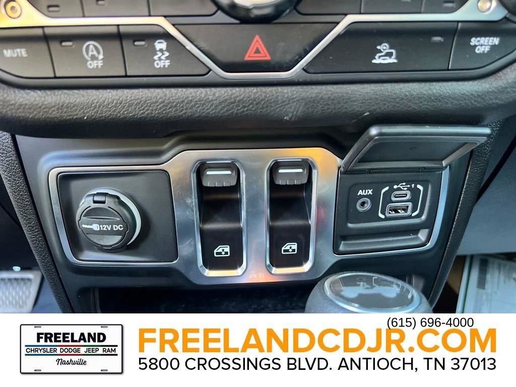 New 2025 Jeep Wrangler Sport AWD/4WD image 18