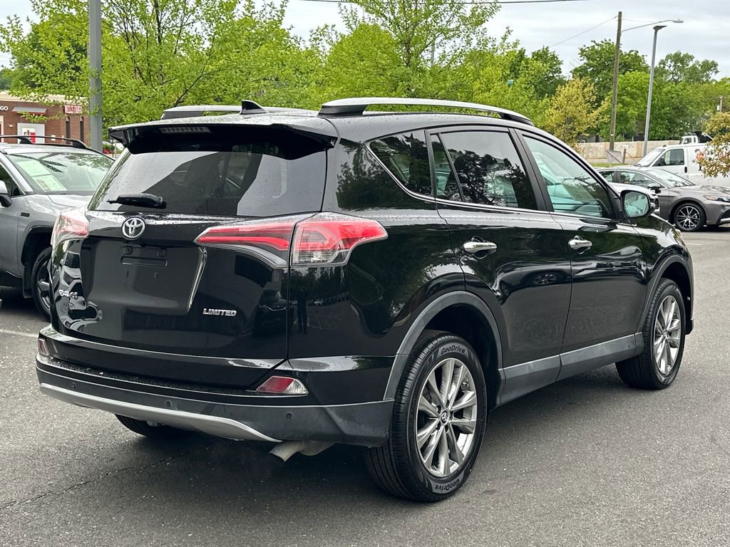 Used 2017 Toyota RAV4 Limited FWD image 4