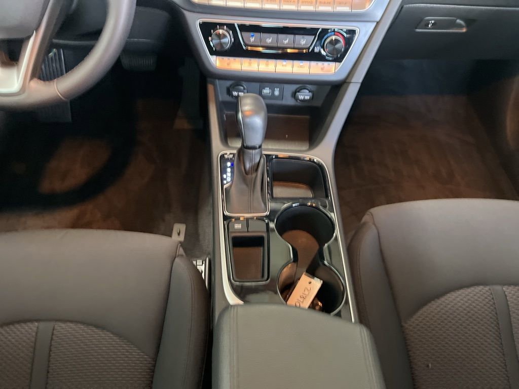 Used 2018 Hyundai Sonata SEL FWD image 12