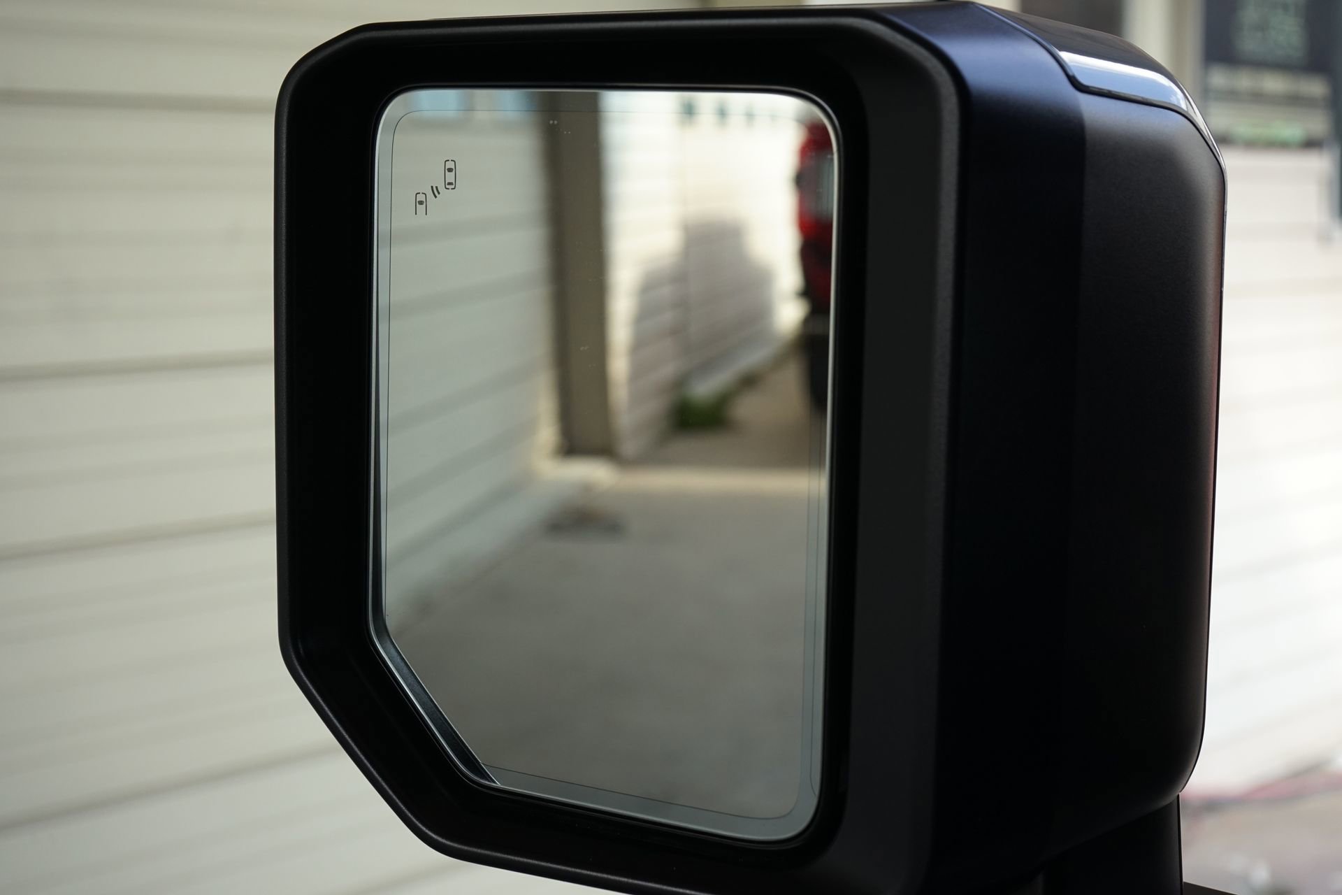 Used 2025 Lexus GX 550 w/ Cold Area Package image 26