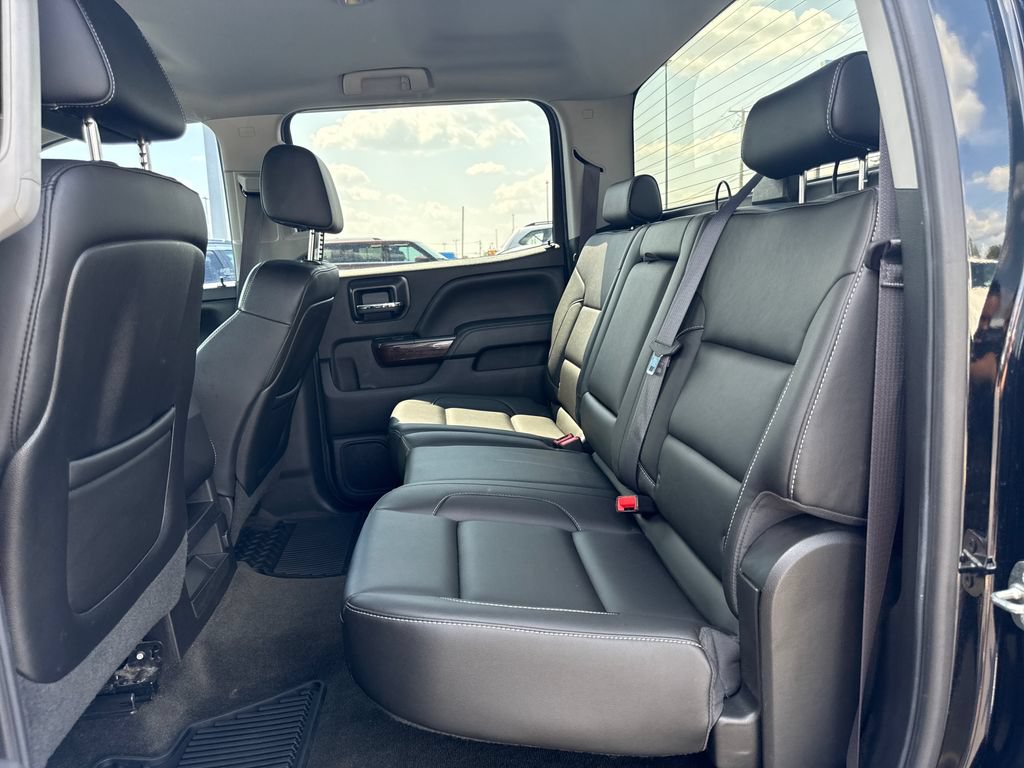 Certified 2015 GMC Sierra 2500 SLT w/ Suspension Package, Off-Road AWD/4WD image 8