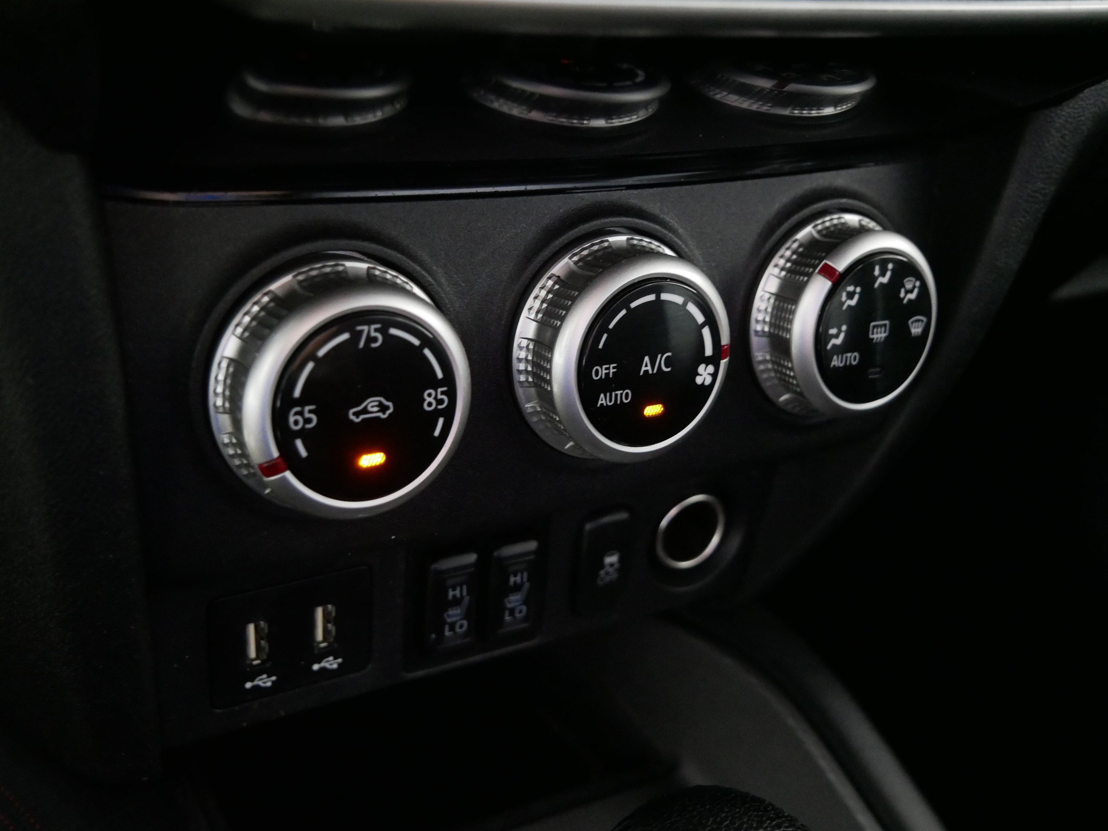 Used 2024 Mitsubishi Outlander Sport SE AWD/4WD image 23