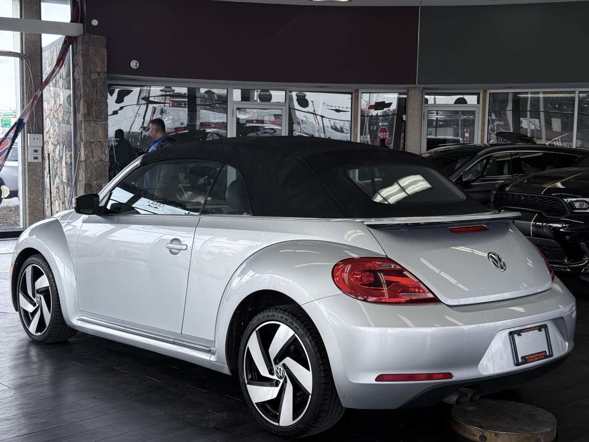 Used 2015 Volkswagen Beetle 1.8T FWD image 14