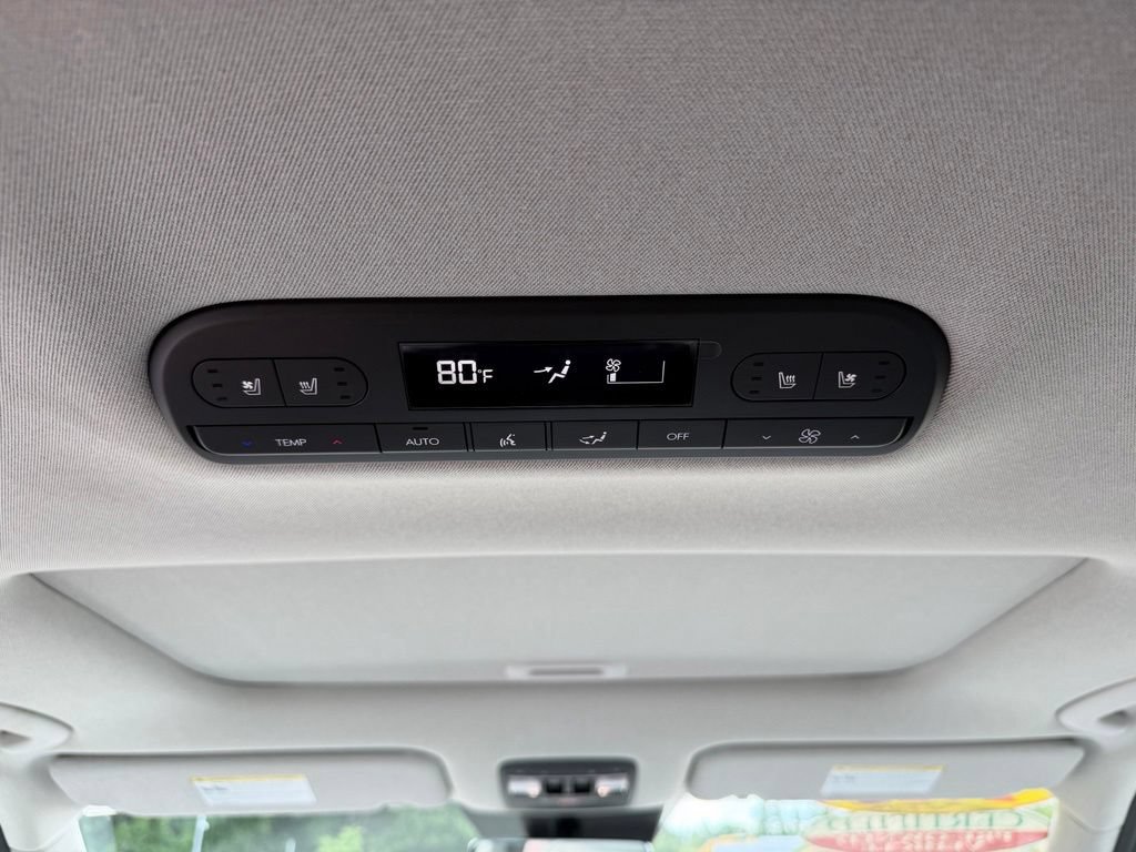 Certified 2026 Hyundai Palisade Limited AWD/4WD image 19