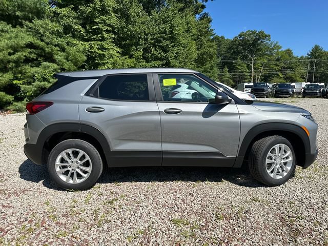 New 2026 Chevrolet TrailBlazer LS w/ LS Convenience Package FWD image 12