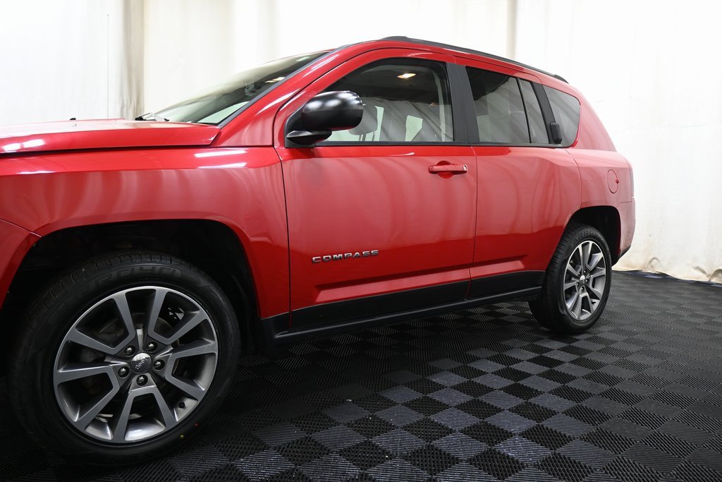 Used 2017 Jeep Compass Sport w/ Power Value Group image 16