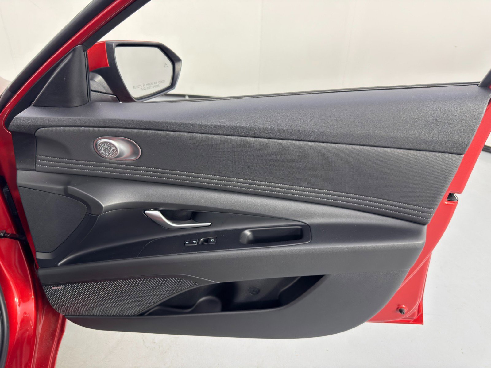 Used 2021 Hyundai Elantra Limited w/ Cargo Package image 43