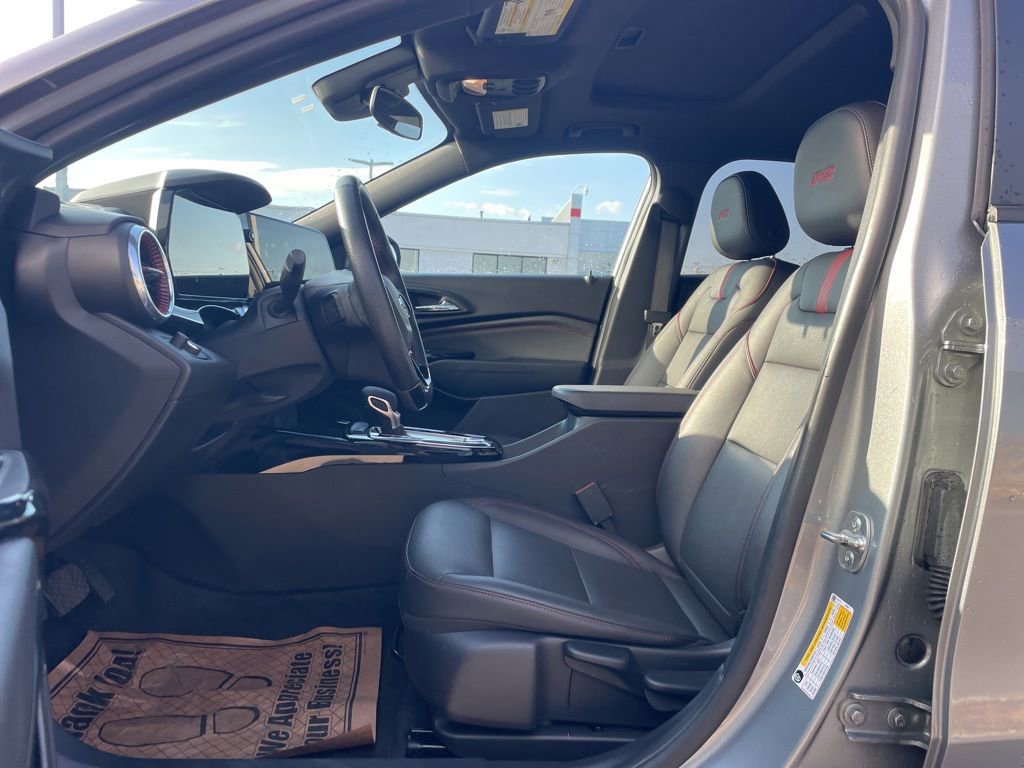 Used 2024 Chevrolet Trax RS w/ Sunroof Package image 20