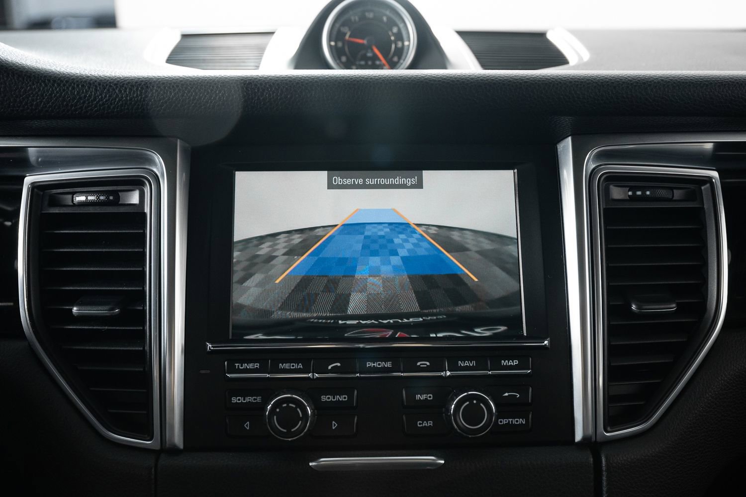 Used 2016 Porsche Macan S image 38