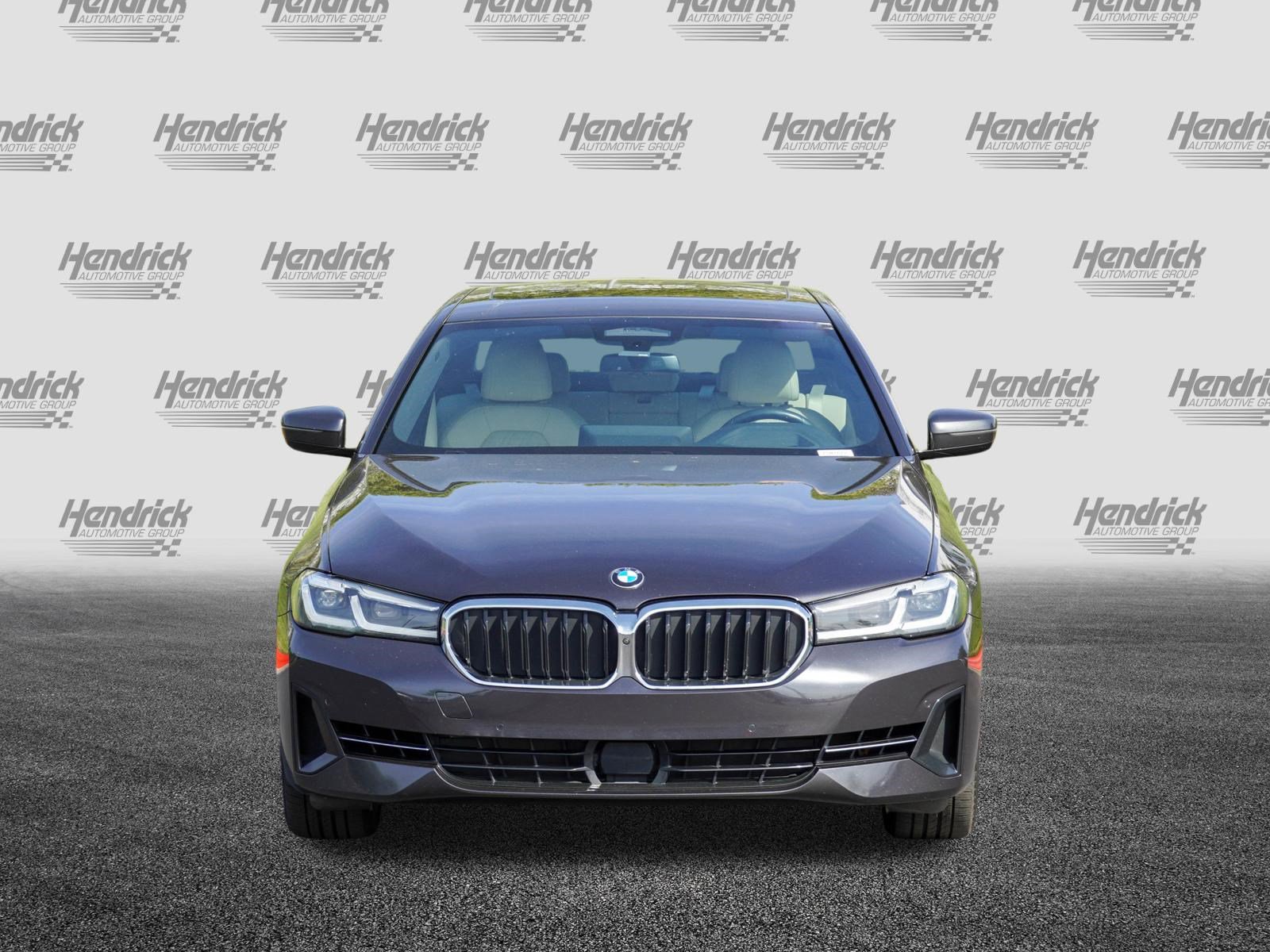 Used 2021 BMW 540i w/ Premium Package image 3