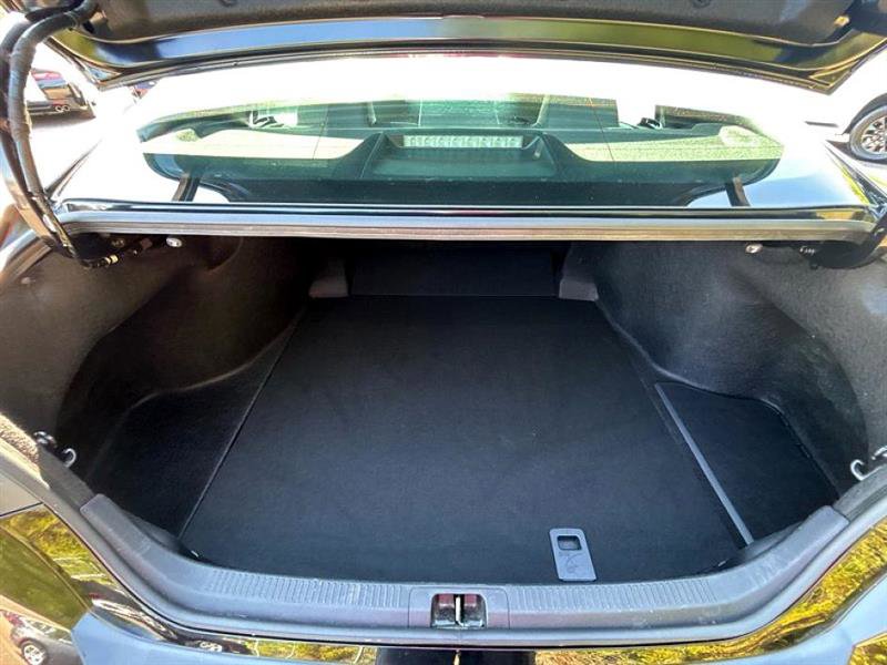 Used 2025 Toyota Camry SE image 37