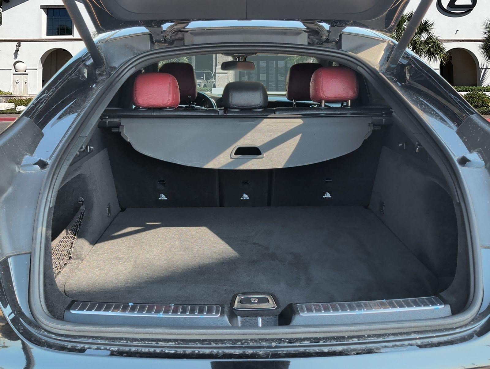 Used 2018 Mercedes-Benz GLC 300 4MATIC Coupe image 26