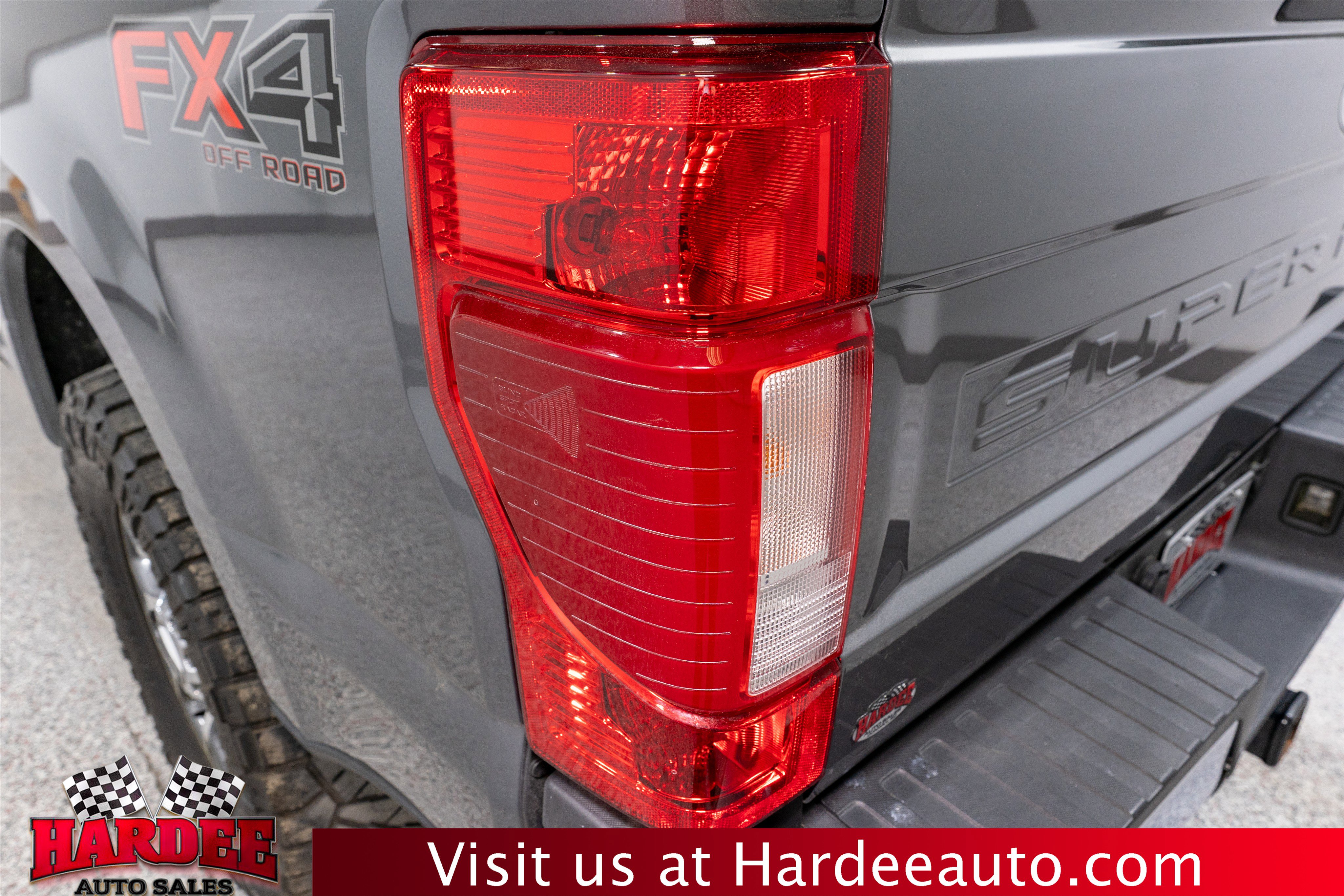 Used 2022 Ford F250 Lariat w/ Lariat Ultimate Package image 9